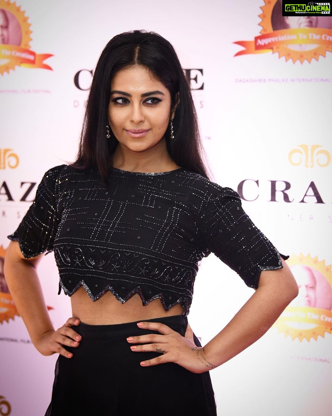 Actress Avika Gor HD Photos and Wallpapers July 2020 - Gethu Cinema