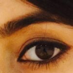 Bhama Instagram - Never bend your head.Always hold it high.Look the world Straight in the eye✍🏻