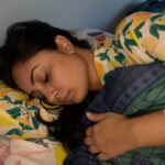 Bhanushree Mehra Instagram - Aaye haaye 🤣😂 . . . . . . . . #mrsmehra #sleeptroubles #dailythings #funnyreels #mildil #fartmemes #goodnight
