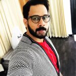 Bharath Instagram - Gud eve all !! Some Exciting news coming regarding “Simba “tommrw !! Stay tuned 😀
