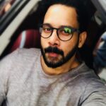 Bharath Instagram - Back to business !! All set to start my next flick at Munnar !! Title to be announced soon !! Need all ur blessings 😇😇.#travel #actorslife #munnar #shooting Kamaraj Domestic Terminal