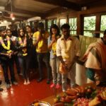 Bindu Madhavi Instagram - N here is d day which I was waiting for..... @markandeyandevarajulu @jeranjit @darshanabanik #firstday #ooty #thirdeyeentertainment #femalecentric