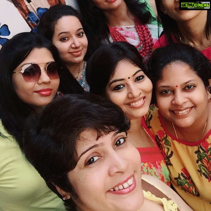 Chandra Lakshman Instagram - Fun afternoon with my girl gang..!!after a ...