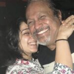 Charmy Kaur Instagram - True friends don’t judge each other , they judge other people together 😂😂😜😜 #bestfriendsday @jayanthparanji #INDvsAUS 💪🏻