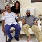 Charmy Kaur Instagram - Happiness in togetherness 😍 #vishwanathshetty my dad’s bestie n baby girl’s grand dad 🤗 #visiting #hometown #vasai #mumbai Vasai