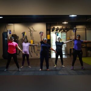 Deepa venkat Instagram - Exercising makes me feel good from within and I make sure I find time for it one way or the other. There have been several long periods of time, sometimes stretching into months, where I've been unable to make time for fitness. But I always make sure I get back on track. Step by step. It can just be a simple stretching or breathing session for a matter of ten or fifteen minutes. A brisk walk. Anything. But I bounce back. And, the sooner you realise that fitness is an absolute must for you, especially if you're a woman, no matter the age, the better for you! Its never too early and definitely, never too late. 

So @editfitness is where I've been training since the end of 2018 and I must admit I'm addicted to this place. Why? Because they have dedicated coaches who don't simply push for countless reps but instead show you exactly how to perfect your posture and watch over closely so you never hurt yourself. The training sessions themselves are constructed in a manner that you can never find any two sessions alike, and that, truly makes every day unique, and challenging. 

Above all, I never thought I'd fall head over heels in love with lifting weights😂

By the way, this is no paid promotion or that sort of stuff. I've been filmed for plenty of other things but this is completely different and I so wanted to share it with you!! 

#fitness #fitnessforwomen #womenwholift #exercising #workoutmotivation #fitnessgoals
#fitnessforall #fitnessforlife #healthy #focus
#soundmindsoundbody #nevertoolate #dontstop #selflove #muscle #powerlifting #cardio #strengthtraining #conditioning #hiitworkout #strong