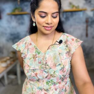 Deepa venkat Instagram - The next in "En Veetu Samayal" series is out now. Kindly check the link in bio to watch me prepare a family and personal favourite, Vaazhapoo Vadai. 

Absolutely enjoyed preparing this!! And perfect for this weather☺️☺️☺️

#cookeryshow #jfwdigital #spicemyfood #vadai