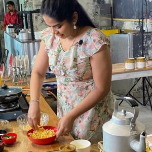 Deepa venkat Instagram - The next in "En Veetu Samayal" series is out now. Kindly check the link in bio to watch me prepare a family and personal favourite, Vaazhapoo Vadai. 

Absolutely enjoyed preparing this!! And perfect for this weather☺️☺️☺️

#cookeryshow #jfwdigital #spicemyfood #vadai