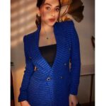Eshanya Maheshwari Instagram - Boss Bitch energy only ✨💙😉 #bosslady #bossbitch #ootd #fashionblogger #styleblogger #esshanyamaheshwari #esshanya