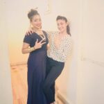Gurleen Chopra Instagram - Any special occasion of ur life is incomplete without dat SPECIAL PERSON ❤️❤️❤️❤️ 👭🌟❤️🔥💫