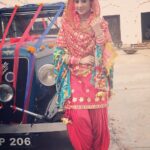 Gurleen Chopra Instagram - Mera pyar tere lai Sacha hai, lorh nahi mainu JAG nu dikhaun di, sach dasna sajna ik reej a, tere naam da choora paun di ❤️🤘🏻👫 ...