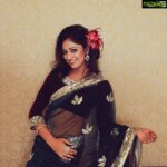 Hariprriya Instagram - Am just a vintage soul ☺️😇 #retrogirl #vintagelove #sareelove😍