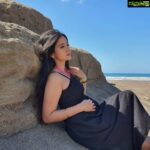 Harshika Poonacha Instagram - SKY above, SAND below and PEACE within ❤❤❤