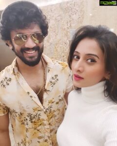 Harshika Poonacha Instagram - We are coming LIVE on @helo_kannadaofficial at 6.30pm today 🤗 See you all on helo app today, if you haven't downloaded the app yet, do it now @bhuvann_ponnannaa_official Kodagu, India
