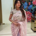 Harshika Poonacha Instagram - Saree love 💞💖💝 Midshots 🤩😍😘 Love this saree by @nadira.couture 💝💖💞 1 MG - Lido Mall