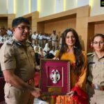 Harshika Poonacha Instagram - Now that's a fantastic start to my 2020 😇 Got felicatated by 2 of my favourite heros in the police department 💥💥💥 Our Bangalore Commissioner of Police @bhaskarrao sir and my true inspiration DCP #Ishapant maam. It was such an honour 🙏🙏🙏 Was a part of this wonderful programme organized by DCP maam on women safety and crime awareness with included plays on women safety,drug abuse and also a phenomenal portrayal of Self Defence by @blrcitypolice . . . Thankyou somuch @mousumidebnath9006 for this lovely outfit ❤ St.John's Auditorium Koramangala