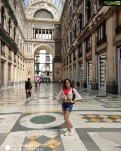 Harshika Poonacha Instagram - Olaaaaa #napoli 💕❤💕 Such a beautiful history Napoleons have had 👍👍👍 Happy to be here 😍🥰 Naples, Italy