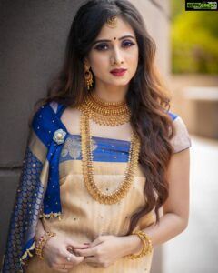 Harshika Poonacha Instagram - Representing the #KODAVATHI Bride at the inauguration of the worlds biggest wedding fair @asiaweddingfair ❤️❤️❤️ Don’t forget to visit @radissonbluplazahotelmysore today and tomorrow ❤️ Thankyou for the love #Mysooooru ❤️ Wearing the beautiful @jayanthiballal saree with gorgeous @nikhaarjewelsindia 😘😘😘 Dolled up💄by @roominachanu and Clicked 📸by the supertalented @rathin09 Radisson Blu Plaza Hotel Mysore