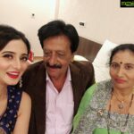 Harshika Poonacha Instagram - ನನ್ನ ಪ್ರಕಾರ ಹಬ್ಬ ಎಂದರೆ ನಮ್ಮ ಸ್ನೇಹಿತರು ಹಾಗು ನಮ್ಮನ್ನು ಇಷ್ಟ ಪಡುವ ನಮ್ಮ ಪರಿವಾರದ ಜೊತೆ ಸಮಯ ಕಳಿಯೋದು❤️❤️❤️ ನನ್ನನ್ನು ಪ್ರೀತಿಸುವ ನಿಮ್ಮೆಲ್ಲರಿಗೂ ನಮ್ಮ ಕುಟುಂಬದ ಕಡೆಯಿಂದ ಮಕರ ಸಂಕ್ರಾಂತಿಯ ಶುಭಾಶಯಗಳು 🙏 ಇಂತಿ ನಿಮ್ಮ#ಹರ್ಷಿಕಾ ಪೂಣಚ್ಚ