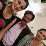 Harshika Poonacha Instagram - ನನ್ನ ಪ್ರಕಾರ ಹಬ್ಬ ಎಂದರೆ ನಮ್ಮ ಸ್ನೇಹಿತರು ಹಾಗು ನಮ್ಮನ್ನು ಇಷ್ಟ ಪಡುವ ನಮ್ಮ ಪರಿವಾರದ ಜೊತೆ ಸಮಯ ಕಳಿಯೋದು❤️❤️❤️ ನನ್ನನ್ನು ಪ್ರೀತಿಸುವ ನಿಮ್ಮೆಲ್ಲರಿಗೂ ನಮ್ಮ ಕುಟುಂಬದ ಕಡೆಯಿಂದ ಮಕರ ಸಂಕ್ರಾಂತಿಯ ಶುಭಾಶಯಗಳು 🙏 ಇಂತಿ ನಿಮ್ಮ#ಹರ್ಷಿಕಾ ಪೂಣಚ್ಚ