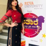 Harshika Poonacha Instagram - All about today ❤️ #judging @vijaykarnataka #Navathaare fashion show at @klelawcollegeblr #actresslife #actress #heroine #judge #fashion #fashionshow #college #students #karnataka #kannada #kannadaactress #harshika #harshikapoonacha #harshikapoonachaofficial