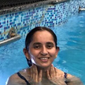 Ishika Singh Instagram - Jumped in water after a really long time … great welcome to the monsoon #monsoonseason #monsoonblues #pooltime #poolday #poolarea #swimmingtime #swimmingintherain #thankgod #pari #pyaaripari #pariopari #meripari