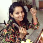 Ishika Singh Instagram – My bday kakeeecutting