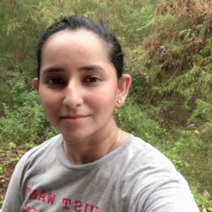 Ishika Singh Instagram - No filters ... no makeup , after 9kms of walk cum jog... this how one looks . #healthylifestyle #walking #walktolooseweight #healthybodyhealthymind #workoutmotivation #workoutroutine #enjoyingthemoment #selfietime #selfieafterworkout