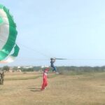 Ishika Singh Instagram - All set for para gliding with Indian armed forces . Was a fun filled and awesome experience .#paragliding #parachute #indianarmy #indianarmy🇮🇳 #indianarmyforever #loveforindianarmy