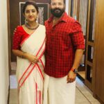 Jayasurya Instagram - Happy onam 🤗🤗🤗