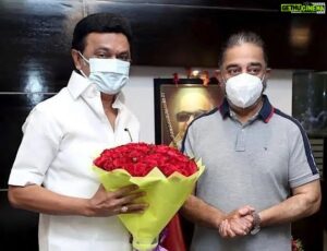 Kamal Haasan Instagram - இனிய நண்பரும், முதல்வர்களில் முன்னுதாரணமாகத் திகழ்பவருமான  @mkstalin அவர்களே, தங்களின் மனப்பூர்வமான வாழ்த்துக்கள் என் பிறந்தநாளுக்கு மேலும் வர்ணம் சேர்க்கிறது. அன்பும் நன்றியும்.

Reposted from @mkstalin இந்தியத் திரையுலகின் மிகச் சிறந்த நடிகரும் மக்கள் நீதி மய்யம் கட்சியின் தலைவருமான அன்பு நண்பர் 'கலைஞானி' @ikamalhaasan அவர்களுக்கு இனிய பிறந்தநாள் நல்வாழ்த்துகளைத் தெரிவித்துக் கொள்கிறேன்.

நலமுடன் நற்பணிகளைத் தொடர்ந்திட வாழ்த்துகிறேன்.