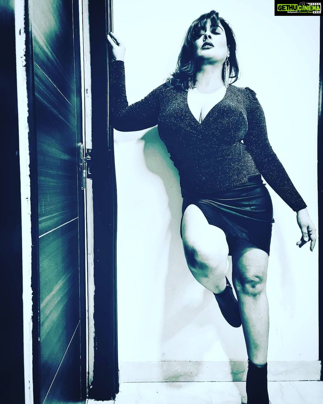 Kiran Rathod Instagram - Be Yourself ... There Is No One Better ☺☺🥲😋😛😛😁 ...