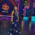 Laila Mehdin Instagram - On the sets of #dancejodidancejuniors #zeetamil #tamilactress