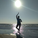 Lakshmi Priyaa Chandramouli Instagram - Travel. That’s one thing I love doing and did a lot this year. Dance. Always loved it and made a small start this year by starting classes. Looking forward to another year with lots of travel and lots of dance! :) #tribute #dance #travel #newbie #thankyou2017 #hello2018 #yearendfeelings #nottheperfectdancepose #cosimstillanewbie #love Danushkodi Island