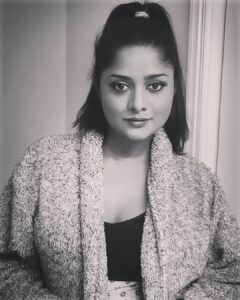 Madhumila Instagram - Maybe I was posing for some magazine cover or something 🤷‍♀️ (Actually I was cleaning my dressing table and ended up trying the products and posing in the mirror)🙄