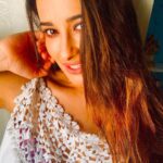 Madhuurima Instagram - THE DELIGHTED SOUL! #delight #soulful #joy #happiness #loved #blessed #care #beauty #mine #yourself #selfie #warmth