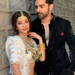 Madhuurima Instagram - When buddies click together what looks more evident the professionalism /effortless chemistry or jus simple happy energy?? I guess it’s mix of both. @adhvik_official this is great one after a long time. #bts #divyadrishti #buddiesforever #nyrabanerjee #actors #picoftheday #photography #shotoniphone #brides #lehenga #beauty #outdoors #aliabhatt #fiorr #chemistry #kareenakapoor