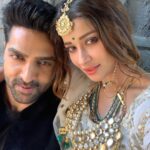 Madhuurima Instagram - When buddies click together what looks more evident the professionalism /effortless chemistry or jus simple happy energy?? I guess it’s mix of both. @adhvik_official this is great one after a long time. #bts #divyadrishti #buddiesforever #nyrabanerjee #actors #picoftheday #photography #shotoniphone #brides #lehenga #beauty #outdoors #aliabhatt #fiorr #chemistry #kareenakapoor