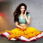 Madhuurima Instagram - Like me rustic or simple ! #divyadrishti #photoshoot #picoftheday #love #beauty #indianwear #lehenga #bride #hair #skin #bollywood #nyrabanerjee #pinkvilla #brands #dusky #eyes #potraitphotography #potrait