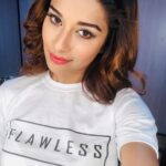 Madhuurima Instagram - Check out this flawless T-shirt by @metro_shopexx #brands #collab #beauty #tshirt #gift #loveyourself #t #tees #pinkvilla #skin #bollywood #followforfollowback #follow #instantbollywood #divyadrishti #nyrabanerjee #bts #makeup #eyes #loveme