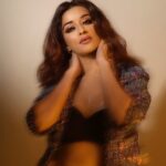 Madhuurima Instagram - Personality has power to uplift, power to depress, power to curse, and power to bless. What does your personality say ? Shot by @bluecanvas_2297 @backstage_mumbai #explorepage #exploremore #explore #instagram #instalike #instafashion #instagram #instalove #instalove #love #loveyou #lover #loveislove #loveit #lovemyself #loveforever #loveit