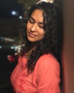 Misha Ghoshal Instagram - It’s all about the small things u have in life ❤️
PC: @durgagurunadhan 🥰