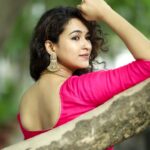 Misha Ghoshal Instagram - Be your own light ☀️🌸😁 PC: @camerasenthil