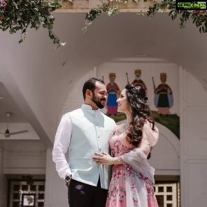 Miya George Instagram - I just realised..All the tym I was looking at u nly my ❤

Bridal wear : @labelmdesigners
Events & Decor : @labelmsignatureweddings_
Photography: @studio360byplanj
Makeup : @unnips
Hair : @femy_antony_makeup_artist
