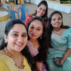 Miya George Instagram - Fortunate to get them as Frnds ❤️
Girlpower🤘 16 yrs of togetherness