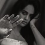 Nandita Swetha Instagram - ‘Creepy’ as you . . Clicked by @irst_photography Location - #hyatthregency . #B&W #croptop #creepy #girlthought #nomakeup #actress #south #chennai #tamil #teluguactress #kannadagirl #kannadathi #instagram #instadaily #pic #picture #trending #trendingnow