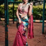 Nandita Swetha Instagram - All about my saree love-)💖💖 . . Wearing @sln_sarees Crop top #shien Accessories @kesar_art Shot by @naveenvcphotography . #sareelove #saree #homely #sareegirl #silk #highpony #outdoor #click #photo #lockdown2020 #staysafe #bangalore #south #actress #actor #nanditaswetha