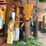 Navya Nair Instagram - Ambalam ... utsavam ... anpoli...