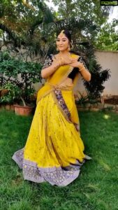 Neelima Rani Instagram - He he! Learning something new called reels 😉🤣