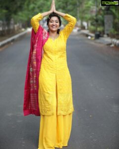 Neelima Rani Instagram - I love you my 200k family 🤗🤗❤️❤️ as I always say YOU ARE MY DIGITAL INVISIBLE STRENGTH!! Lots of love from me to each one of you ❤️❤️❤️